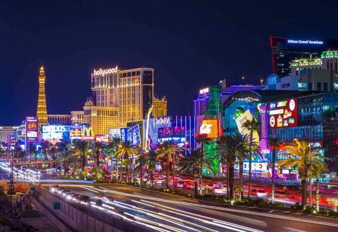 153923993 featured image Las Vegas Strip at night with bright neon lights.