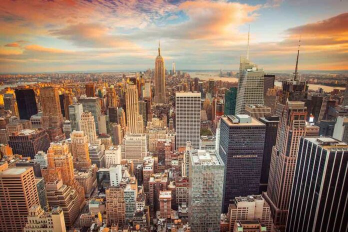 199319276 featured image New York City skyline at sunset with tall buildings
