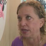 Redistricting Fury: Wasserman Schultz SHUNNED! Redistricting Fury: Wasserman Schultz SHUNNED!