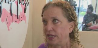 Redistricting Fury: Wasserman Schultz SHUNNED!
