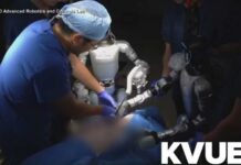 Humanoid robots tested to help surgeons at UC San Diego